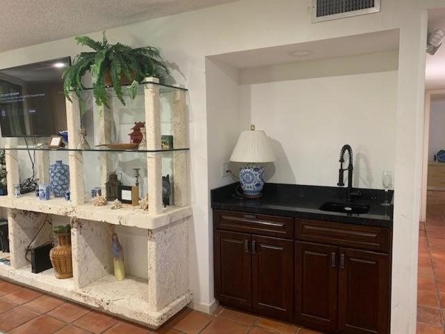 Beautifully Renovated Summer Of 2020 Come And Enjoy This Lovely Unit 키웨스트 외부 사진